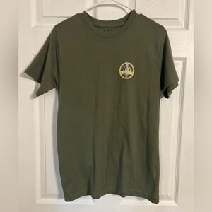 Buckhorn River Short Sleeve Graphic Tee Size S Pepple Beach Shelby Green